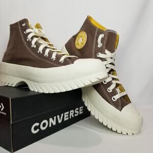 Converse Unisex CTAS Lugged 2.0 Platform Mens  10.5 Squirrel A03808C NWT